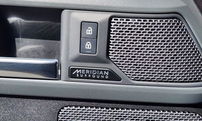 2023 Land Rover Defender 110 X