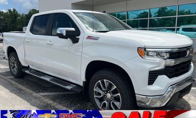 2026 Chevrolet Silverado LT