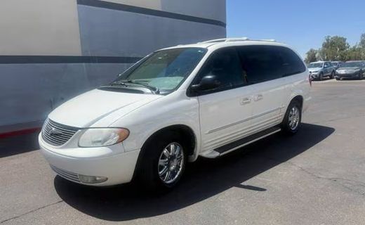 2004 Chrysler Town AND Country Limited