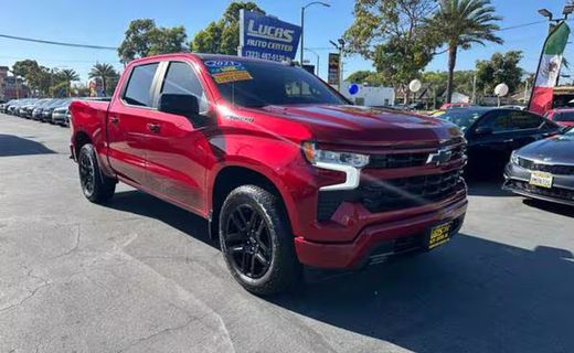 2023 Chevrolet Silverado RST