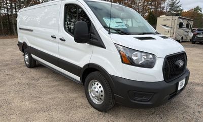 2026 Ford Transit LOW Roof