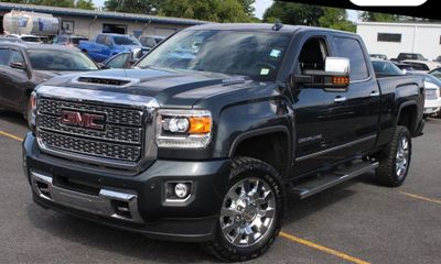 2019 GMC Sierra HD Denali