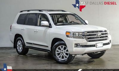 2016 Toyota Land Cruiser VX R