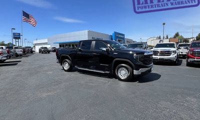 2026 GMC Sierra Pro
