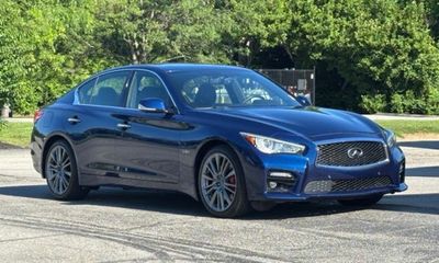 2017 Infiniti Q50 RED Sport 400