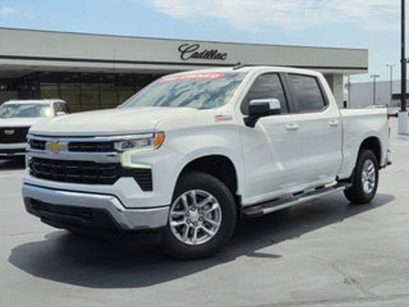 2025 Chevrolet Silverado — a typically priced live listing