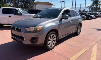 2015 Mitsubishi Outlander Sport ES SE