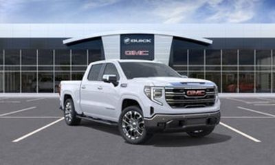2026 GMC Sierra SLT