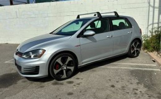 2017 Volkswagen Golf GTI