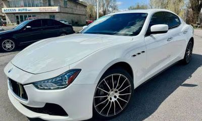 2016 Maserati Ghibli
