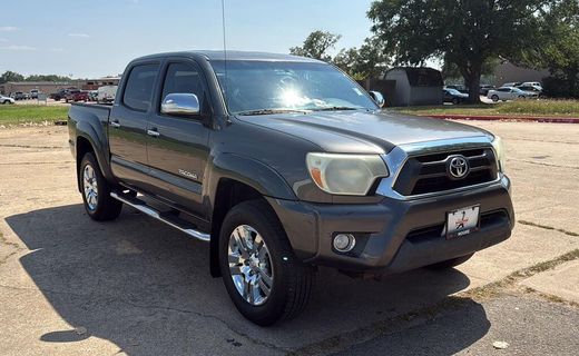 2013 Toyota Tacoma Delux
