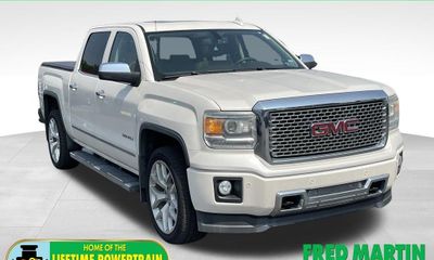 2015 GMC Sierra Denali