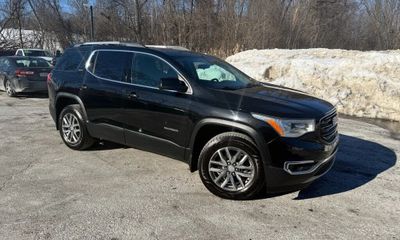 2019 GMC Acadia SLE 2