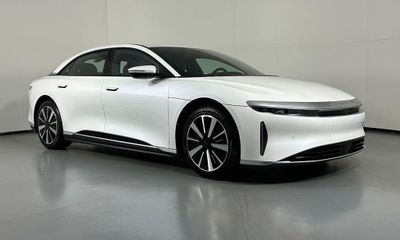 2024 Lucid AIR Touring
