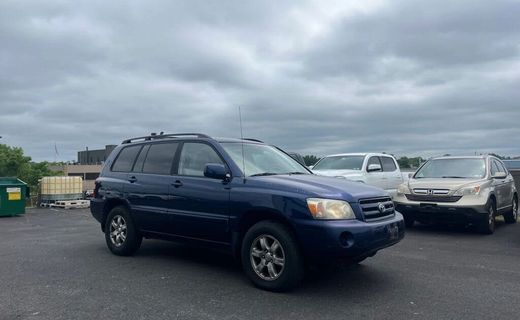2004 Toyota Highlander STD