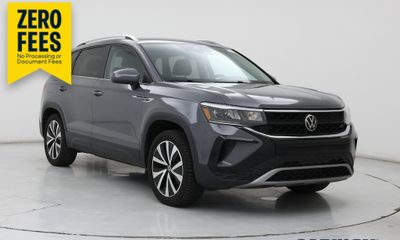 2023 Volkswagen Taos 4Motion SE