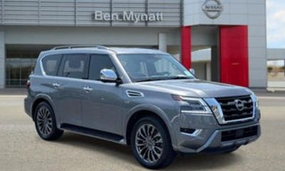 2024 Nissan Armada SV