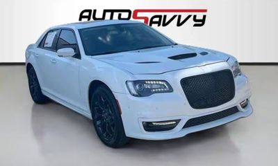 2023 Chrysler 300 Touring L
