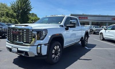 2026 GMC Sierra HD Denali