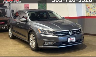 2018 Volkswagen Passat SE W Technology