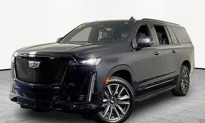 2022 Cadillac Escalade ESV Sport
