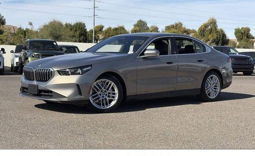 2024 BMW 530i