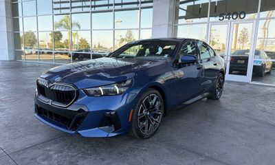 2026 BMW 530i