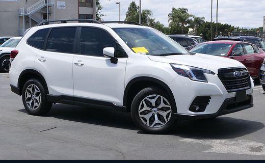 2024 Subaru Forester Premium