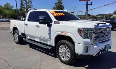 2020 GMC Sierra Denali