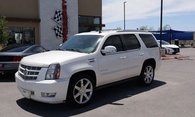 2013 Cadillac Escalade Premium