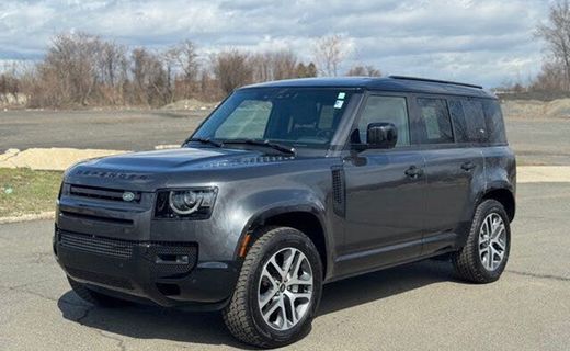 2023 Land Rover Defender 110 SE