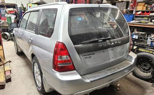 2005 Subaru Forester 2 5XT