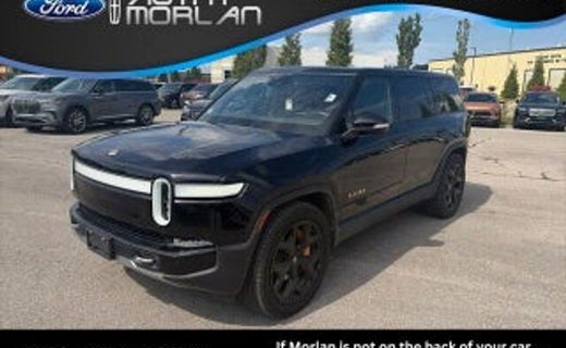 2023 Rivian R1S Adventure
