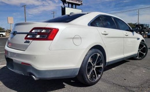 2015 Ford Taurus SEL