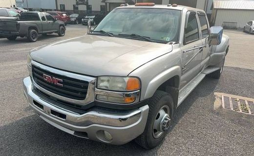 2004 GMC Sierra SLT