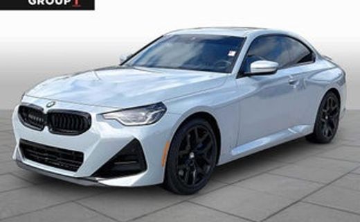 2026 BMW 230i