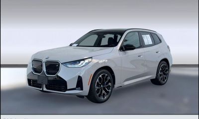 2025 BMW X3 M50