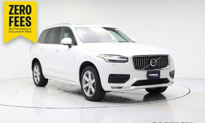 2022 Volvo XC90 Momentum Excl S60