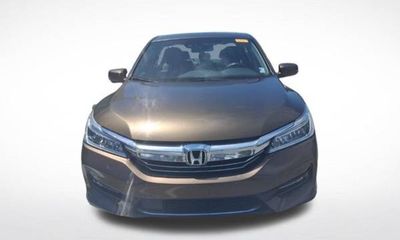 2017 Honda Accord Hybrid Touring