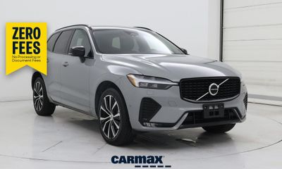 2024 Volvo XC60 Ultimate Dark