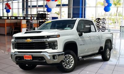 2025 Chevrolet Silverado HD LT