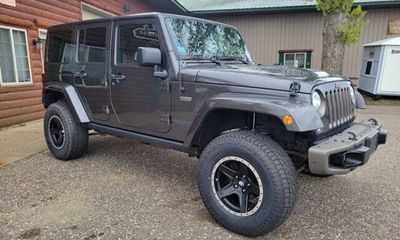 2017 Jeep Wrangler Unlimited Sahara