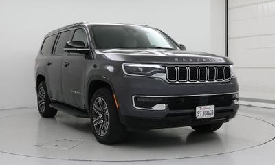 2025 Jeep Wagoneer Base