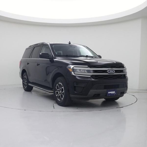2023 Ford Expedition — a typically priced live listing