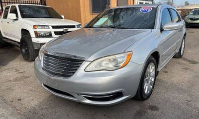 2012 Chrysler 200 LX
