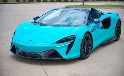 2025 McLaren Artura Spider