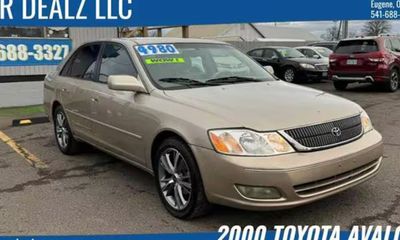 2000 Toyota Avalon XLS