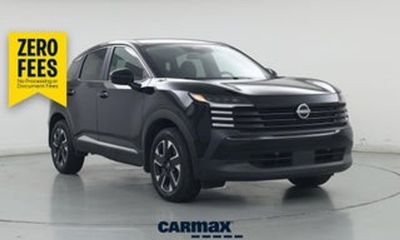 2025 Nissan Kicks MPV SV