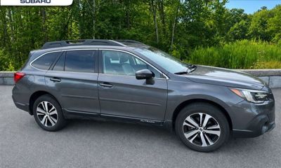 2019 Subaru Outback Limited M R