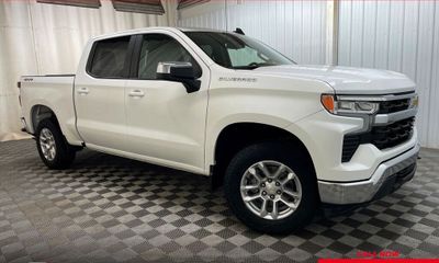 2022 Chevrolet Silverado LT
